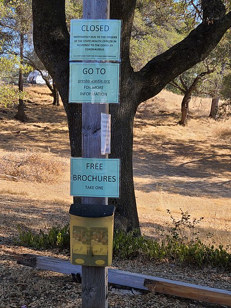 File:Preston Castle--signage & brochures.jpg