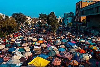 <span class="mw-page-title-main">Ravivari Market</span> Market in Ahmedabad, India