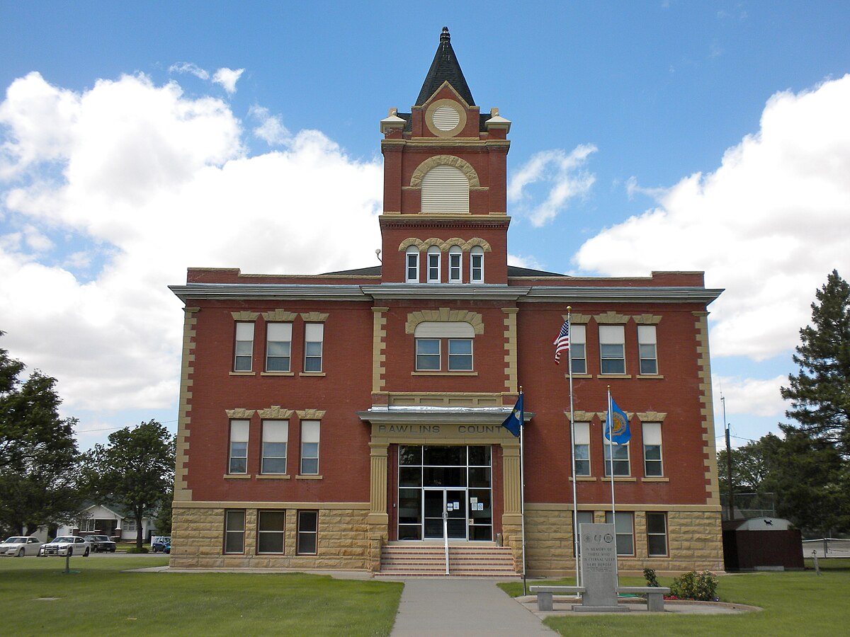 1200px-Rawlin_Co_KS_Courthouse.JPG