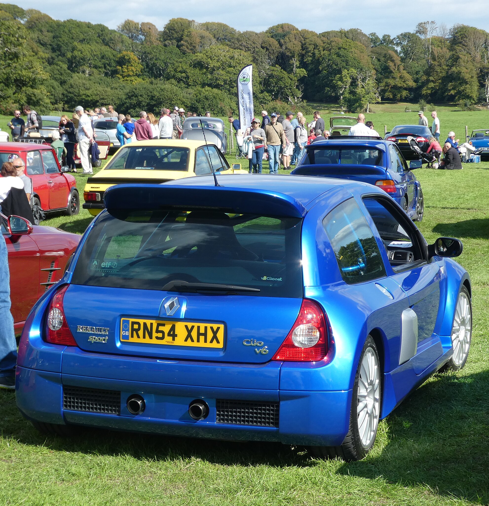 Clio V6 Renault Sport - Wikipedia