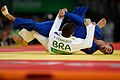 Rio de Janeiro - Victor Penalber, do Brasil, Г© eliminado por Sergiu Toma, dos Emirados ГЃrabes Unidos, na categoria atГ© 81kg do judГґ masculino na Arena Carioca dos Jogos OlГ­mpicos Rio 2016. (Fernando FrazГЈo/AgГЄncia Brasil)