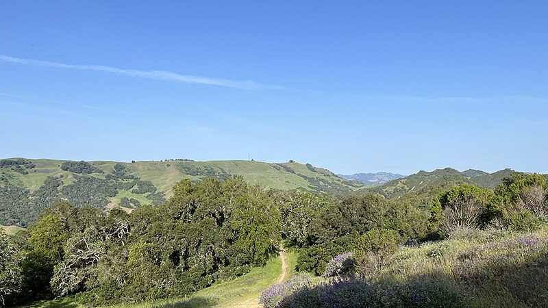 File:Rocky Ridge from Las Trampas.jpg