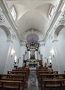 Interior de la iglesia vieja