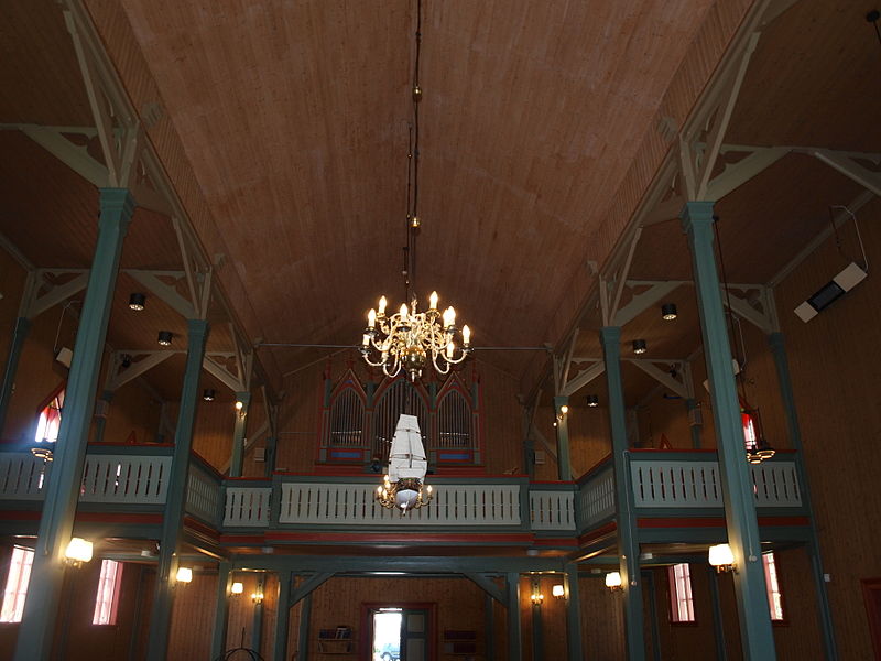 File:Saltstraumen kyrkje galleriet.jpg