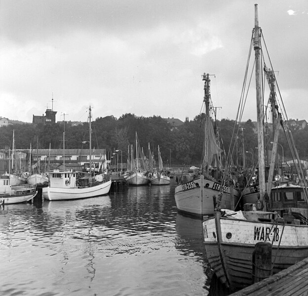 File:Sassnitz 1962, Kikötő. Fortepan 23508.jpg