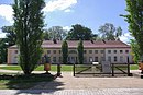 Paretz palace and park with all structural and horticultural facilities, paved and unpaved historical paths, open spaces and enclosures, including: - Paretz Palace - park, consisting of the palace garden and the "Kirchgarten" and "Rohrhausgarten" north of the palace - hall building - Remise ( SPSG)