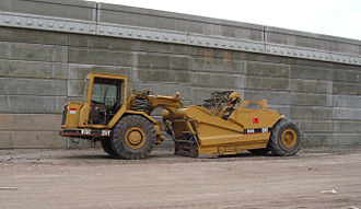 Il piccolo raschietto motorscraper-elevabile di maggior successo del settore":13 di Caterpillar" 330px-Scraper