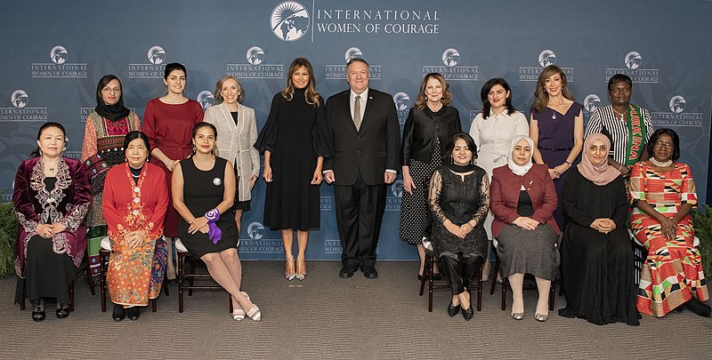 File:Secretary Pompeo and First Lady Melania Trump Pose for a Photo with International Women of Courage Awardees (49618948487).jpg
