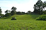 Shikamizuka-kofun (Ōu-kofungun) .JPG