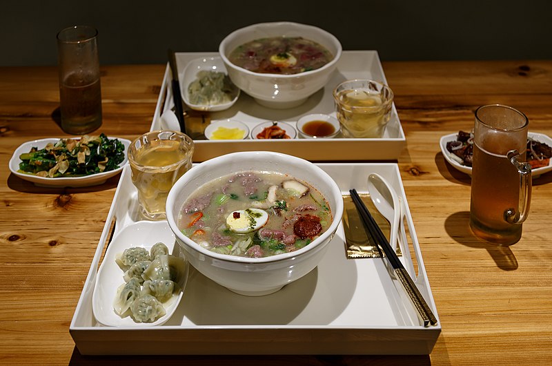 File:Singapore Korean-system-gastronomie-02.jpg