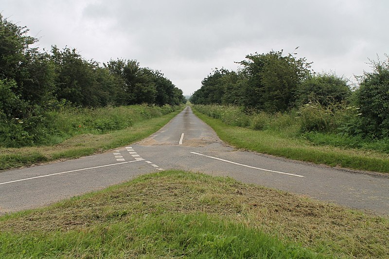 File:Snitterby Carr Lane - geograph.org.uk - 3032063.jpg