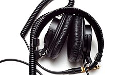 Sony MDR-7506 headphones in stowed configuration Sony MDR-7506 Stowed 7617.jpg