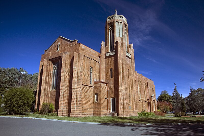 File:St Paul's Anglican Church in Manuka, ACT.jpg