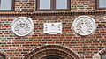 image=http://commons.wikimedia.org/wiki/File:StadthauptmannshofWappen.JPG