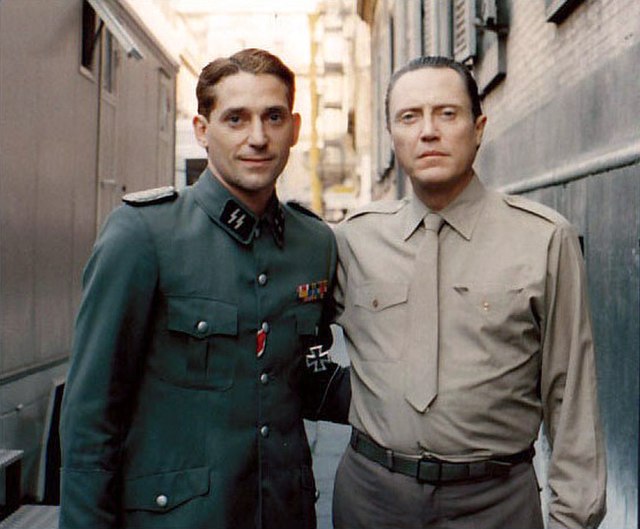 Walken (right) with Massimo Ghini on the set of Celluloide, 1996.