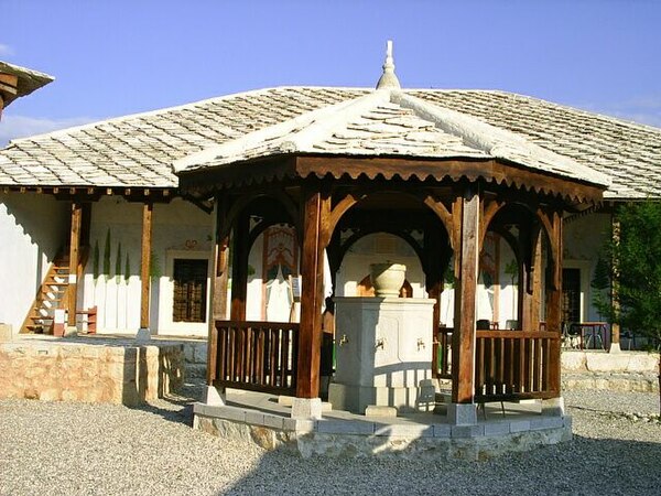 Šadrvan (water fountain) for performing Muslim ritual ablutions