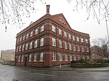 The remaining Huntley & Palmers building was an arts centre for a while The last bit - geograph.org.uk - 2215088.jpg