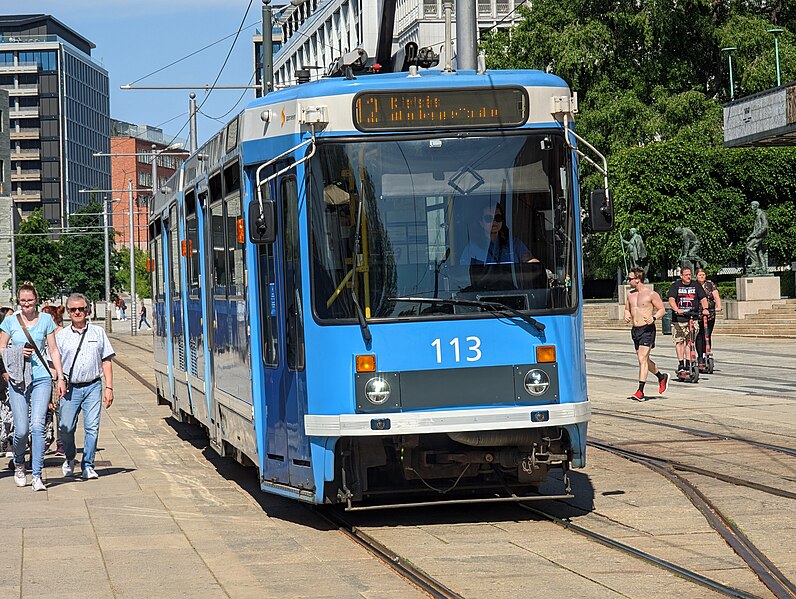 File:Tram, Oslo, 20230612 08.jpg