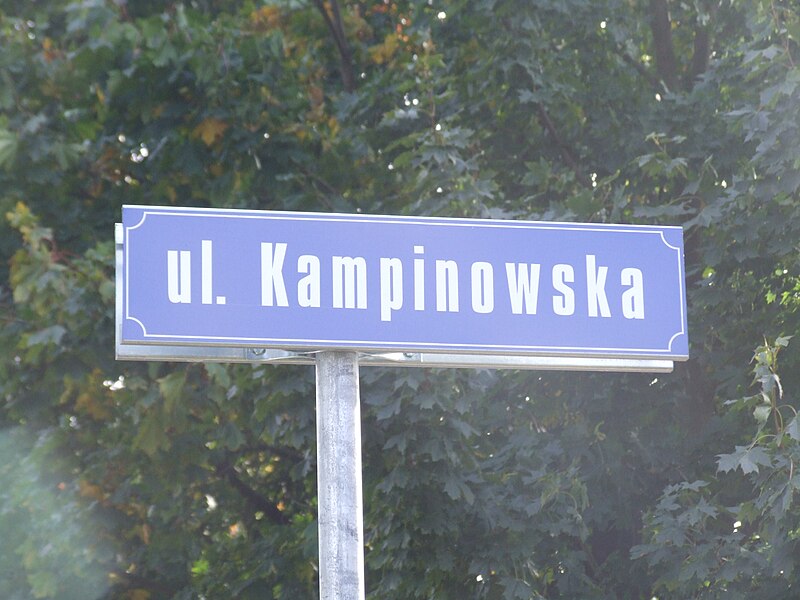 File:Ulica Kampinowska, Gdynia - 002.JPG