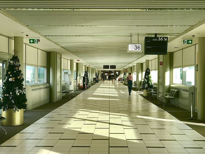 File:Virgin Blue Brisbane Airport Domestic Terminal 02.jpg