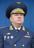 Герой Российской Федерации гвардии генерал-лейтенант В. А. Шаманов во время Парада на Красной площади 9 мая 2009 года (на шильдике знака «Гвардия» хорошо читается аббревиатура «СССР»).