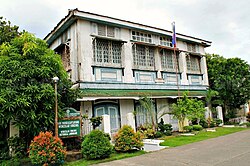 Ancestral house of the Vinzons family in Vinzons, Camarines Norte W. Vinzon's Ancestral house.jpg