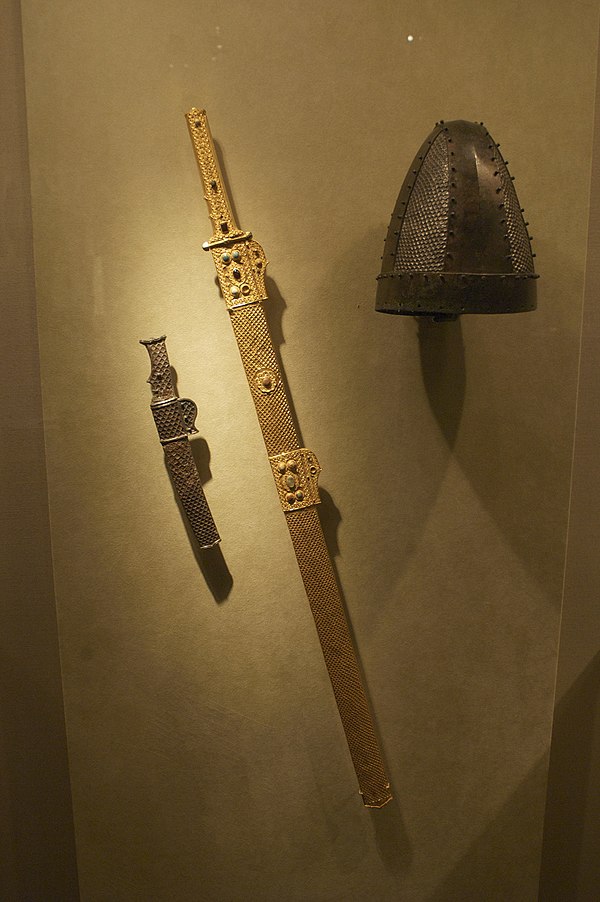 Sassanian weaponry, 7th century.