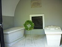 Washington Tomb 1.jpg