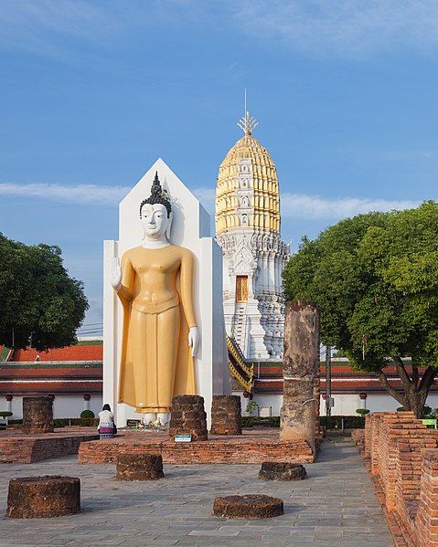 File:Wat Phra Si Rattana Mahathat, Phitsanulok (I).jpg
