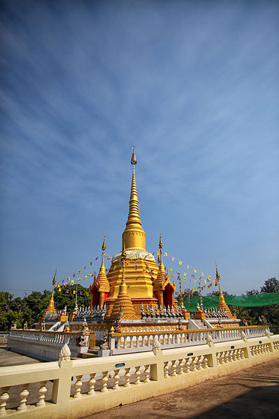 File:Wat Wang Krai 01.jpg