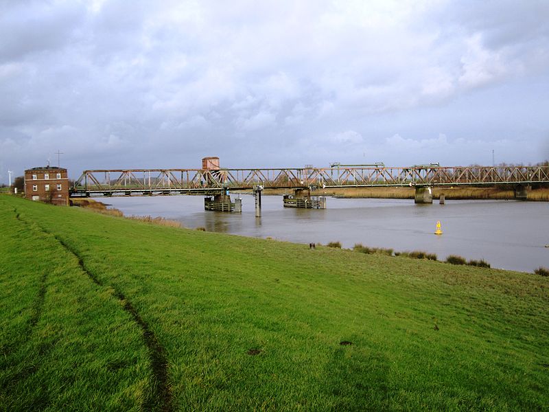 File:Weener railbridge.JPG