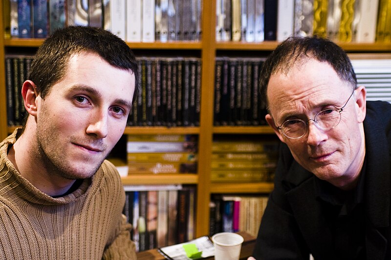 File:William Gibson à la librairie Scylla.jpg