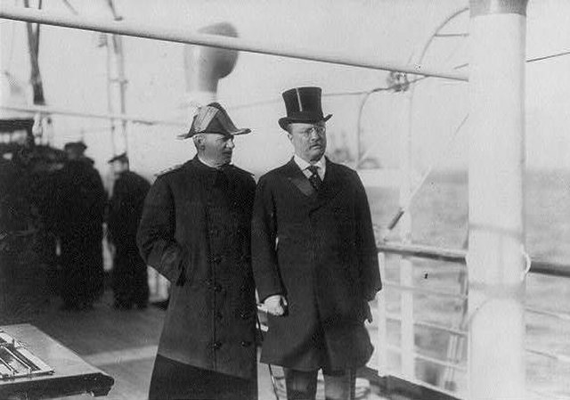 Roosevelt (right) and Admiral Robley Evans (left) aboard the USS Mayflower during fleet review, September 1906
