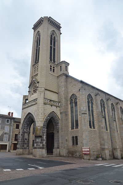 File:Église d'Arlanc 2.JPG