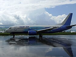 Боинг 737-300 в аэропорту Душанбе