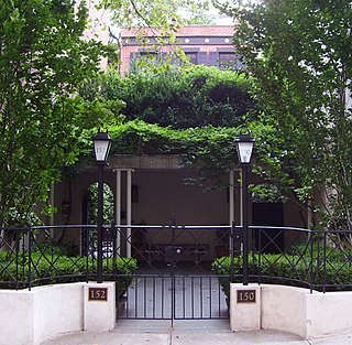 <span class="mw-page-title-main">152 East 38th Street</span> Historic house in Manhattan, New York