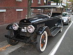 1922 Lincoln touring automobile.jpg