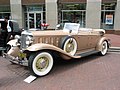 1932 Chrysler Imperial.jpg