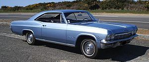 1965 Chevrolet Impala 300 hp V8 big Block Engine.JPG