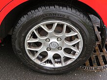 Barum Brillantis 2 175/65 R 14 (2017) 2017-09-19 (257) Barum Brillantis 2 175-65 R 14 tire at Bahnhof Neumarkt an der Ybbs-Karlsbach.jpg