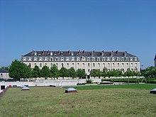 Aile est de l'ancienne caserne du 70e régiment d'infanterie.