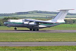 Iljušin Il-76 alžírského letectva; podobný zřícenému