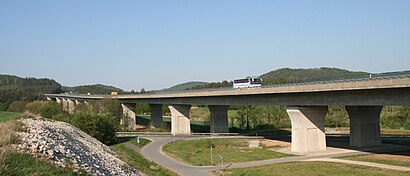 So kommt man zu Talbrücke Schnaittach mit den Öffentlichen - Mehr zum Ort Hier