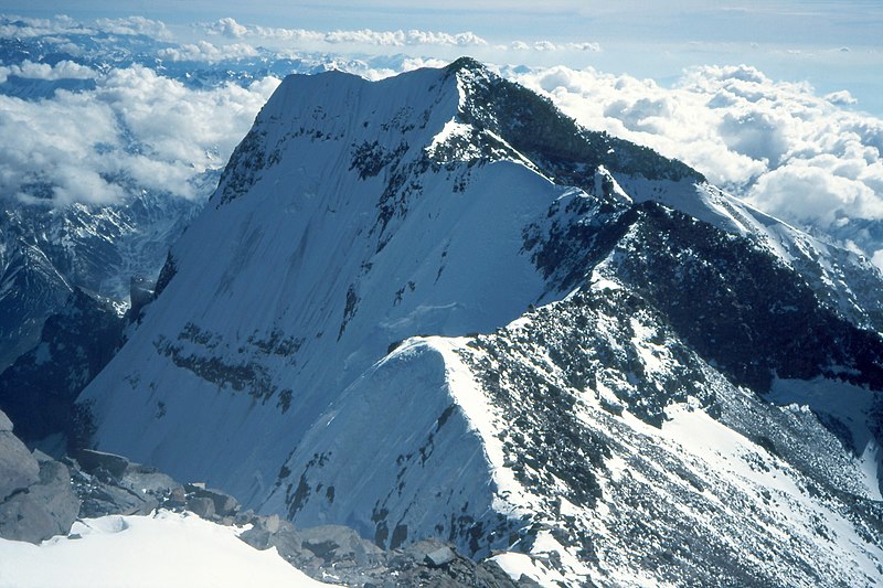 File:Aconcagua SouthSummit2007.jpg