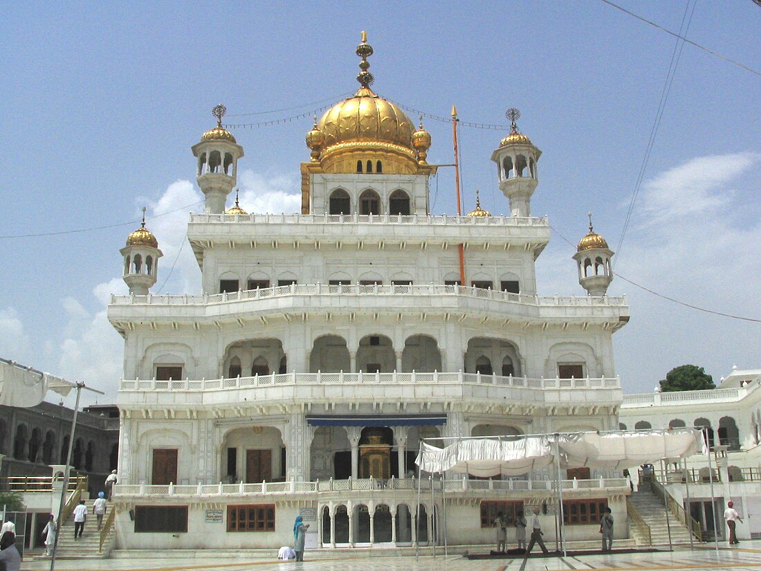 File:Akal takhat amritsar.jpg