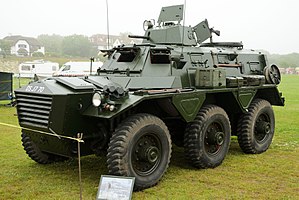 Alvis Saracen APC (1953).jpg