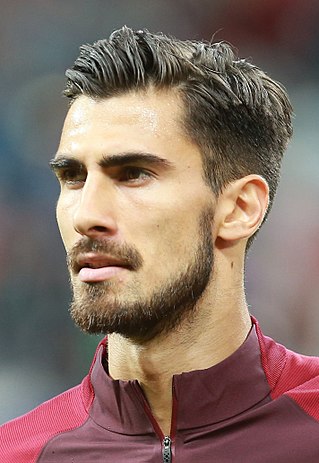 <span class="mw-page-title-main">André Gomes</span> Portuguese footballer (born 1993)