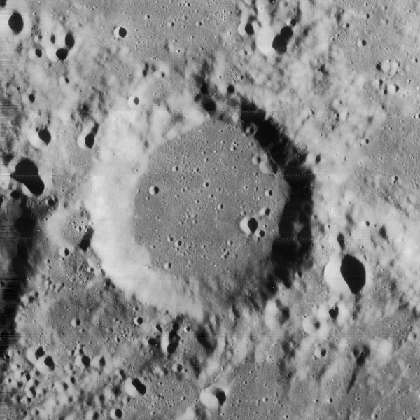 File:Aston crater 4189 h1.jpg