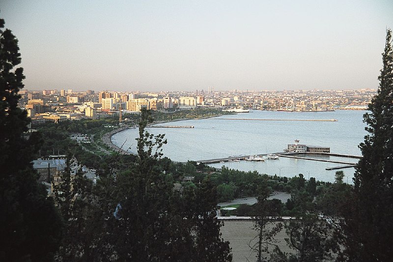 File:Azerbaigian-baku4.jpg