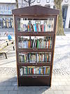 Bookshelf Hildesheim.JPG